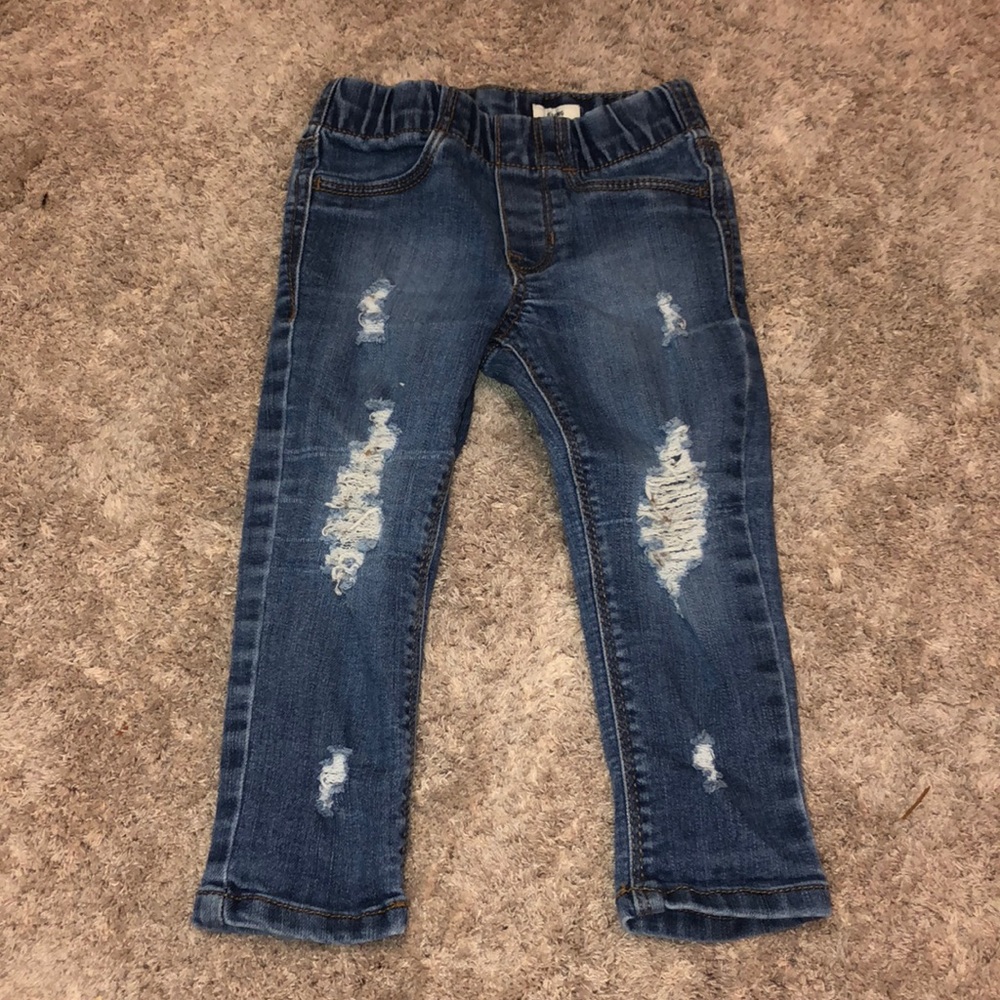 Trendy Torn Jeans